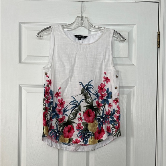 CHARLIE B Tops - CHARLIE B White Tank Top with Floral Accents